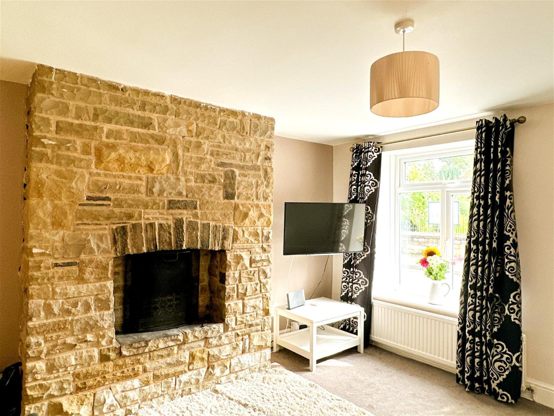 Country Cottage With Church View And Fireplace Near Leeds & York ภายนอก รูปภาพ
